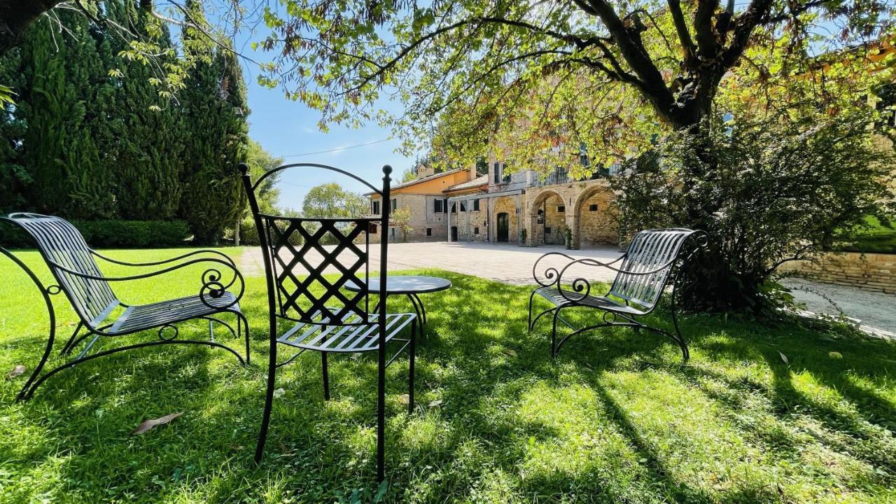 B&B Villa Dei Priori Monsampolo Del Tronto Dış mekan fotoğraf