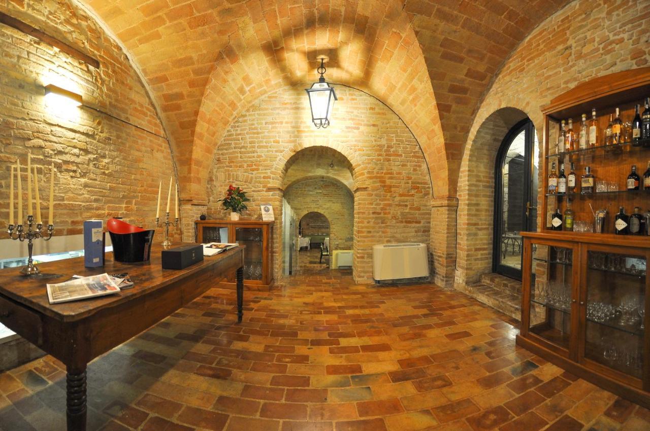 B&B Villa Dei Priori Monsampolo Del Tronto Dış mekan fotoğraf